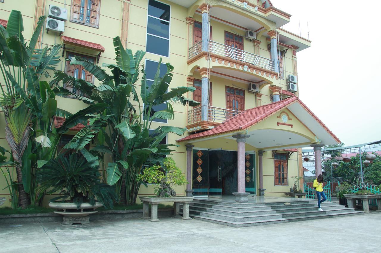 Khach San Linh Huong Hotel Son La Esterno foto